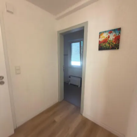 Am Yachthafen 1 Og Moselperle برنكاستيل كويس